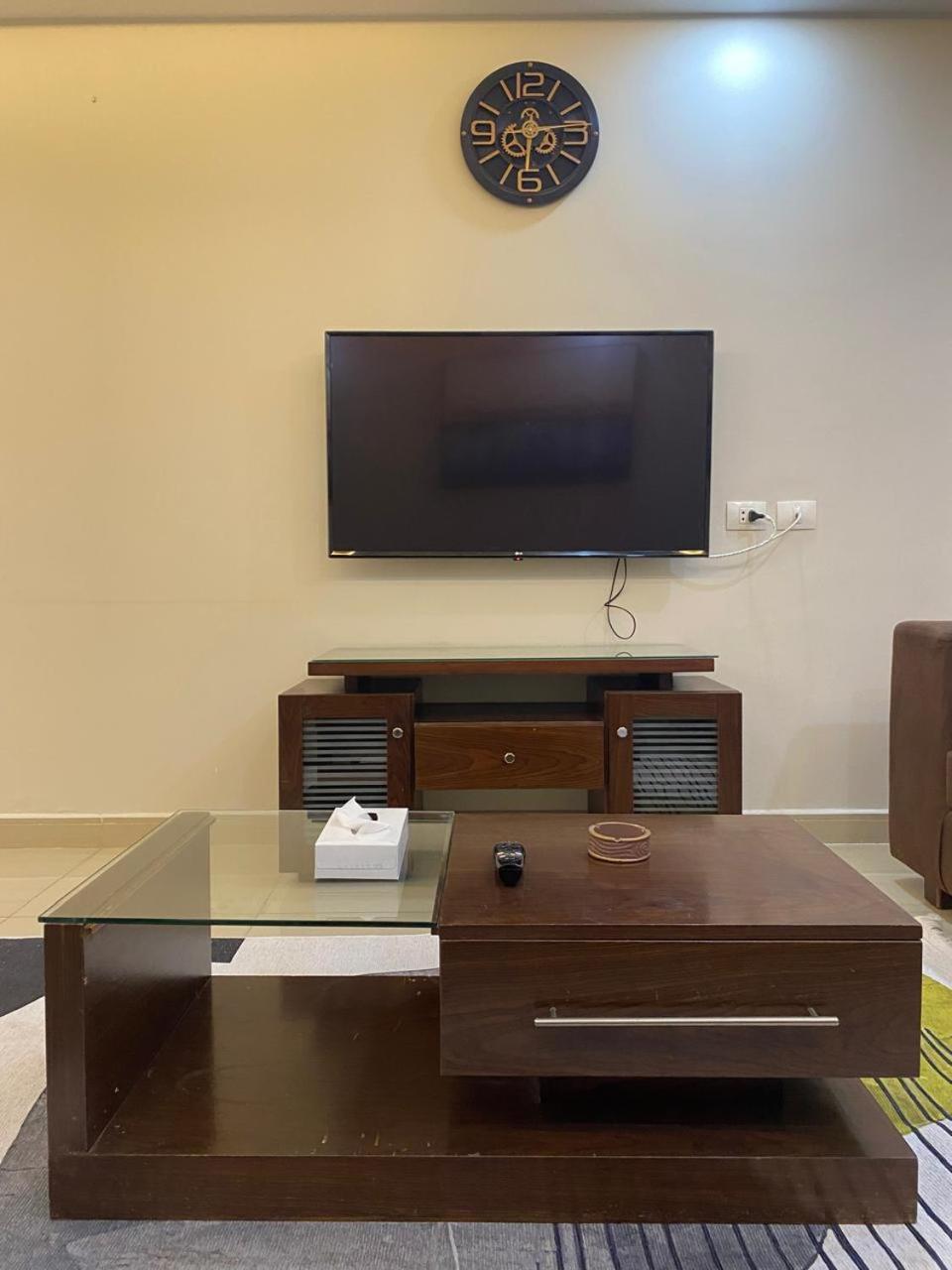 The Expert In Ocean Blue Near Airport Cairo