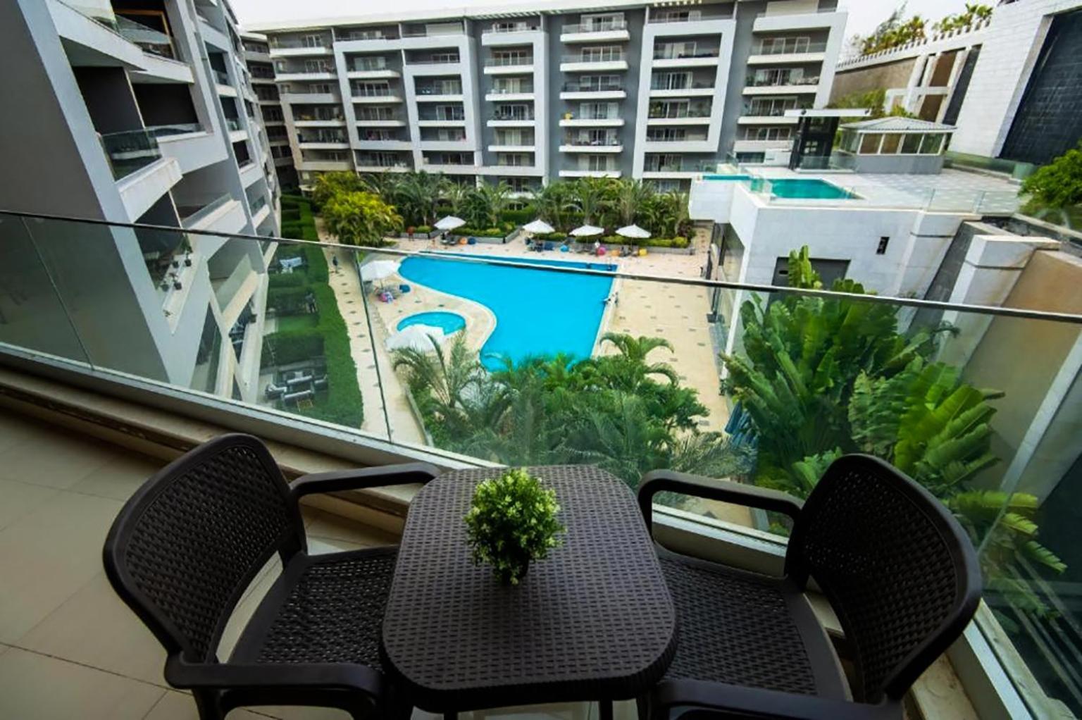 The Expert In Ocean Blue Near Airport * Cairo