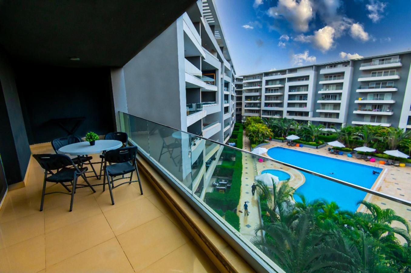 Apartment The Expert In Ocean Blue Near Airport