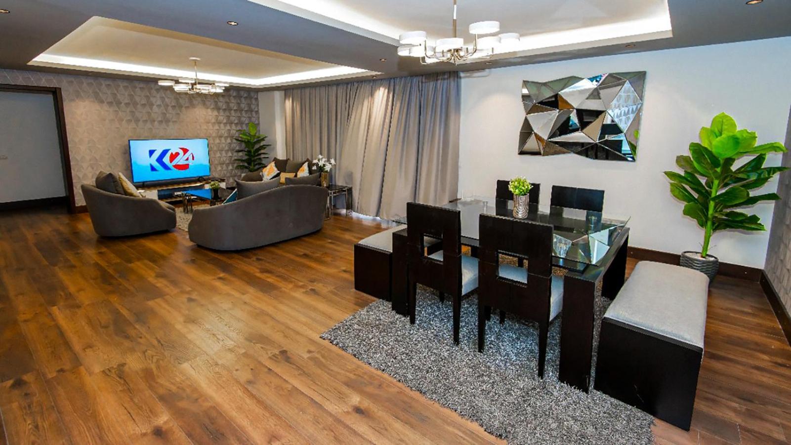 The Expert In Ocean Blue Near Airport Cairo