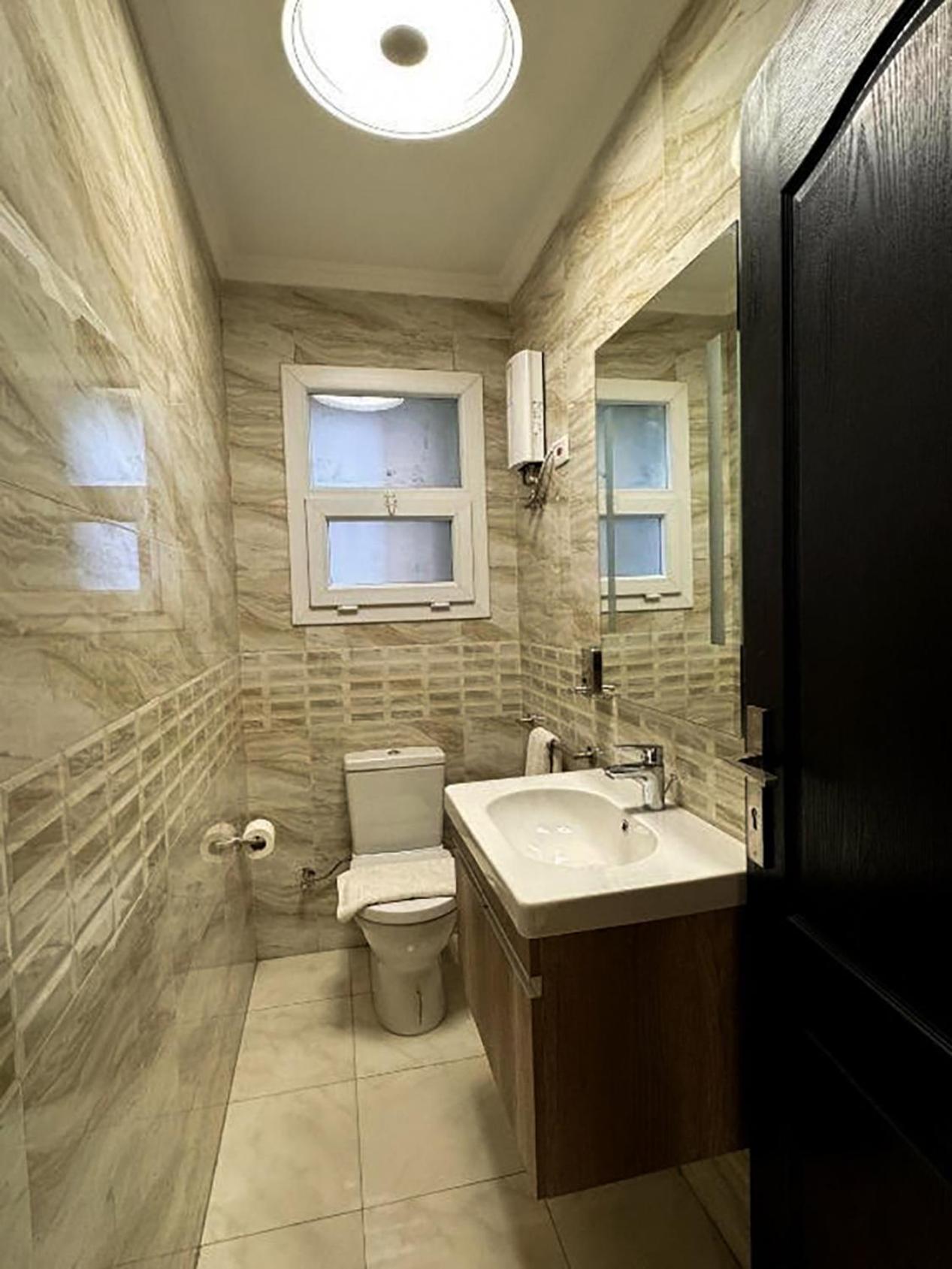 The Expert In Ocean Blue Near Airport Apartment Cairo