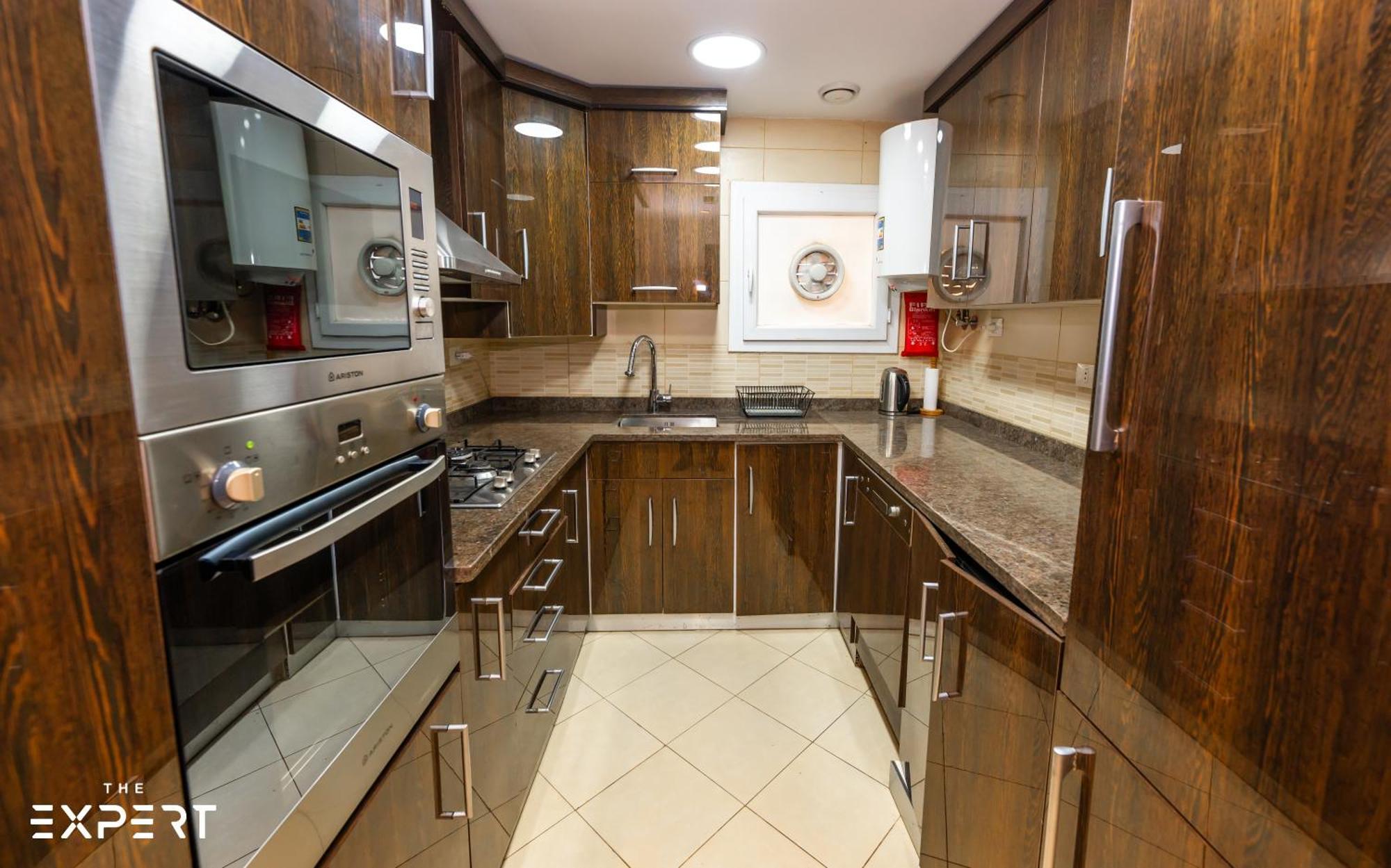 Apartment The Expert In Ocean Blue Near Airport Cairo